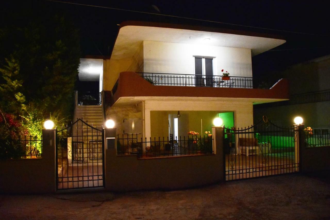 Galotel Agnoudas Near The Airport Markópoulon Dış mekan fotoğraf